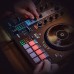 Hercules DJ Control Inpulse 300 MK2 – Controlador USB DJ – 2 cubiertas con 16 almohadillas y tarjeta de sonido integrada – Software de DJ