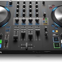 Controlador Traktor Kontrol S3 - Con 4 canales, 4 DJ