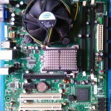Tarjeta Madre Intel 775 con Procesador, Memoria y Disipador